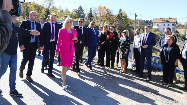 Зорана Михајловић: Чувајте Златар да не буде као Златибор